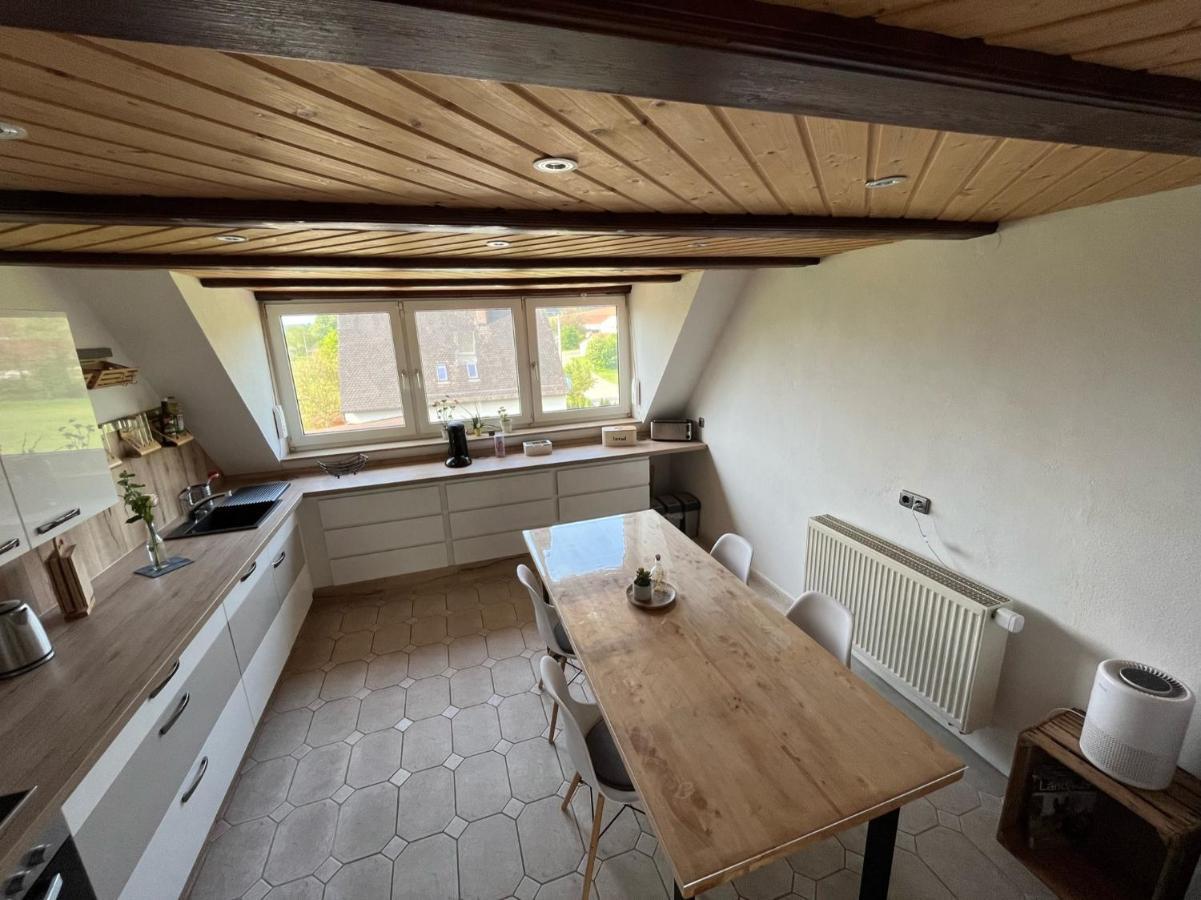 Schoene Wohnung In Ruhiger Laendlicher Lage Heidenheim  エクステリア 写真