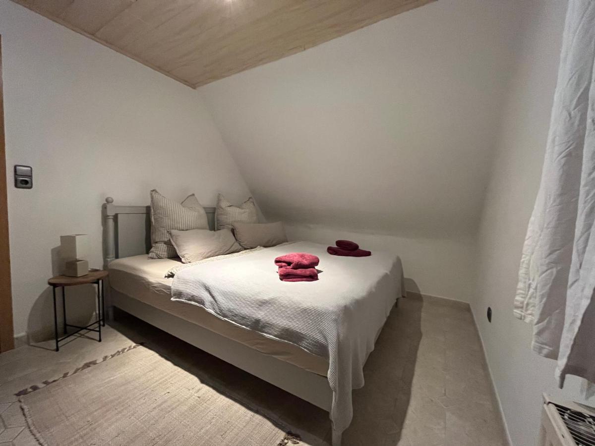 Schoene Wohnung In Ruhiger Laendlicher Lage Heidenheim  エクステリア 写真